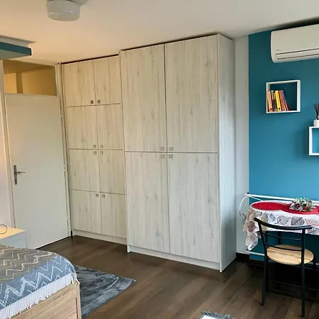 Apartment Blue Moon